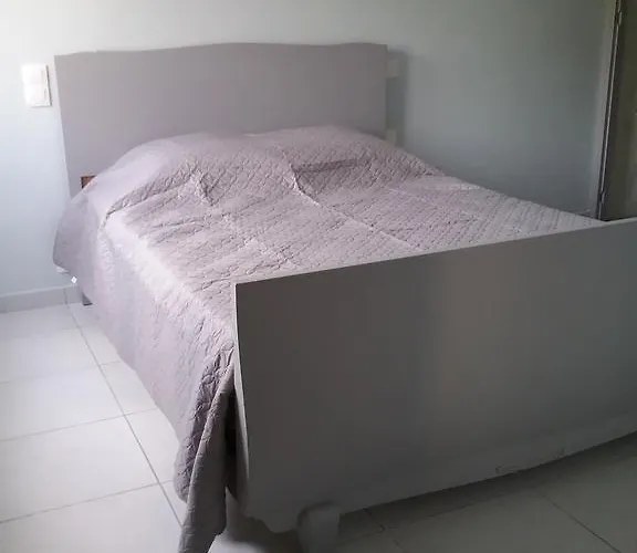 Holiday home Maison Jmb